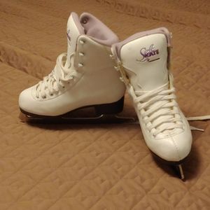 Girls Figure Skates size 1